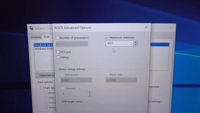 How to Reduce RAM limitation using Msconfig (GB usable, Intel HD graphics) смотреть онлайн