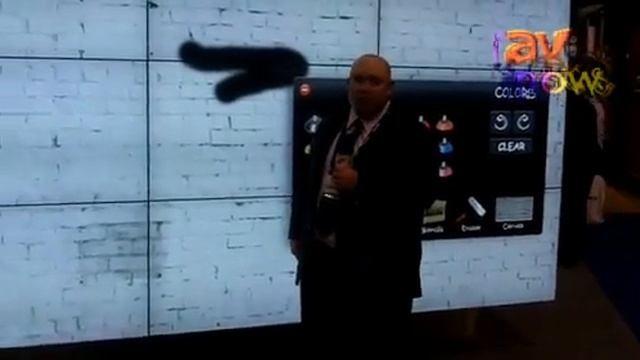 DSE 2012: NEC Highlights X551UN Video Wall Display with Camera-Based Interactivity смотреть онлайн