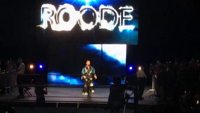 Bobby Roode Entrance NXT Phoenix 5/4/2017 смотреть онлайн