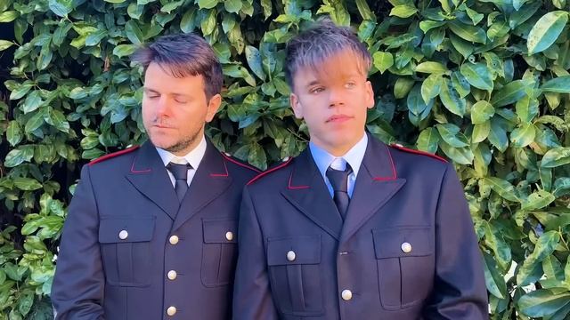 CARABINIERI 👮🏻♂️ - Quando Fermi Un MARANZA ep2 - iPantellas & Roberryc смотреть онлайн