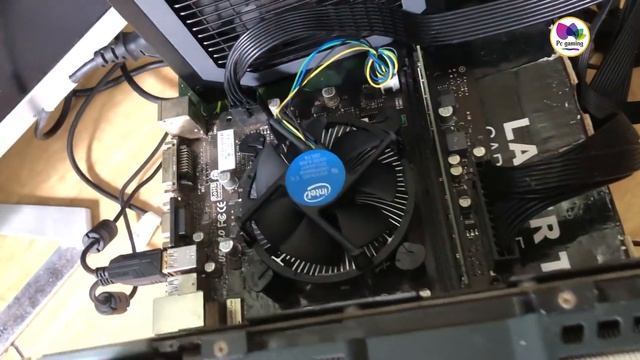 Trên tay Vga Khủng Long Bạo Chúa của bạn fan gửi tặng смотреть онлайн
