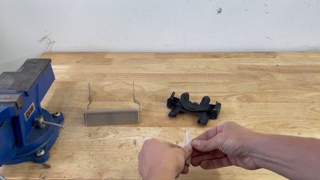 Jeep Comanche Replacement Tailgate Handle Kit Installation смотреть онлайн