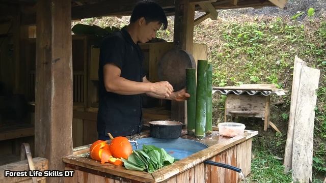 Go with puppy LYLY to harvest wild GAC fruit, Cooking rice with a bamboo tube - Forest life | Ep.24 смотреть онлайн
