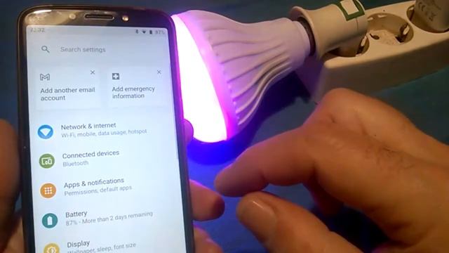 Bluetooth Music Bulb смотреть онлайн