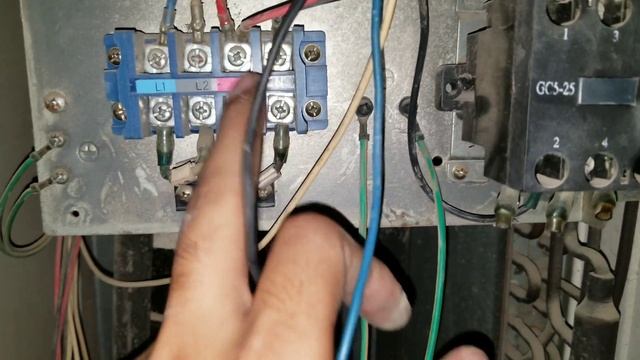 4 Ton Three Phase AC Outdoor Compressor & Fan Not Work Solve Fault in Urdu/Hindi смотреть онлайн