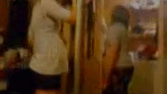 Weaving stripper spanked lol смотреть онлайн