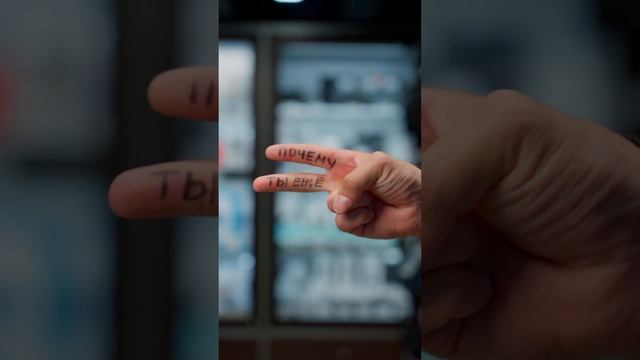 Ждём ваши ответы в комментариях #leica #photography #photogear #фотограф #фотография смотреть онлайн