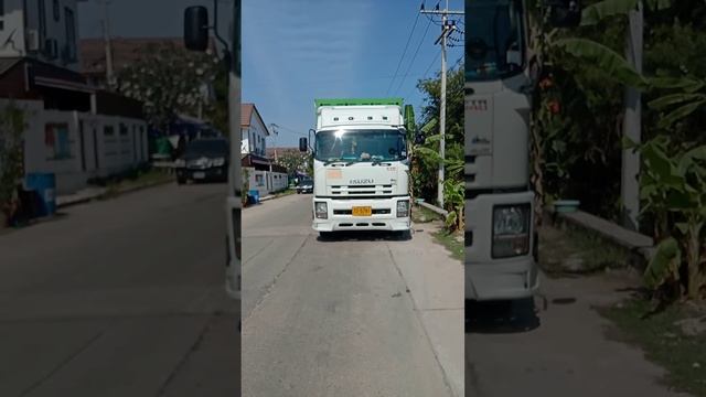 ส่งงานครับกับ 6 ล้อ isuzu 240 แตรบ้านโป่ง สนั่นกรุง смотреть онлайн