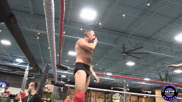 Hall Of Fame Introduction/ N8 Mattson VS Jack Vaughan смотреть онлайн