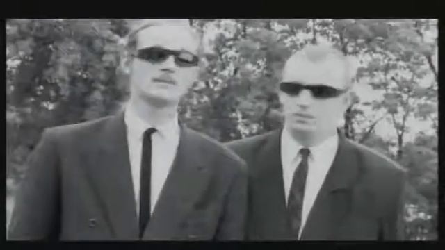 Neuro Dubel - Охотник и Сайгак смотреть онлайн