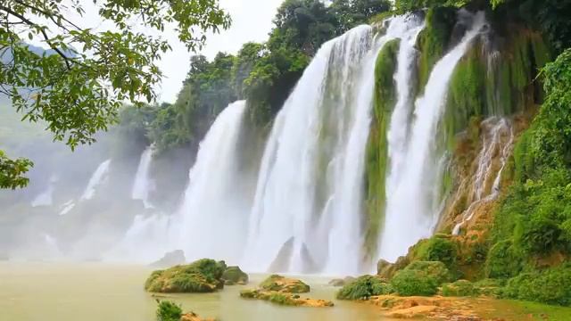 Animated Wallpaper and Desktop Backgrounds Waterfalls HD mpg смотреть онлайн