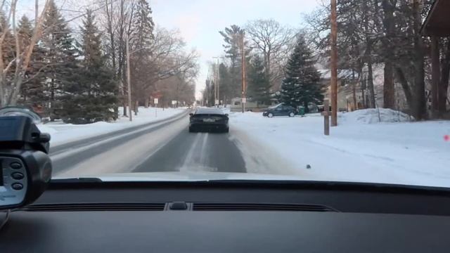 Dodge Viper donuts in the SNOW! смотреть онлайн