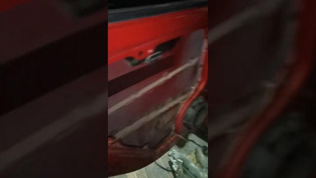 Не закрывается задняя левая дверь KIA VENGA смотреть онлайн