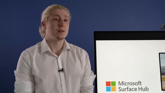 Microsoft Surface Hub - Mirroring your own devices смотреть онлайн