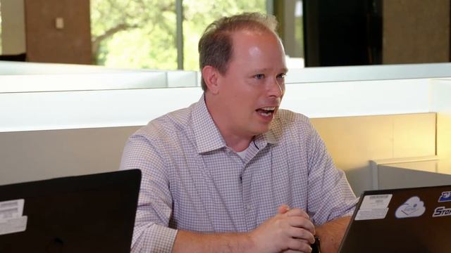 7/3/19 WSL 2 Means Windows May Become Vulnerable to Linux Attacks | AT&T ThreatTraq смотреть онлайн
