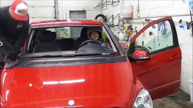 How To Remove & Install a Windshield #windshield #glass #broken #autoglass смотреть онлайн