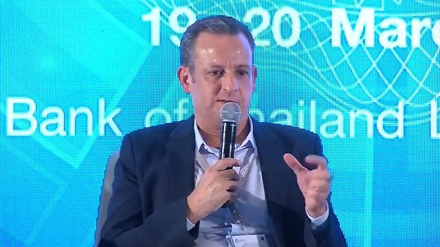 Ripple at Bangkok Fintech Fair 2018 "We're working with 40 or 50 central banks across the globe" смотреть онлайн