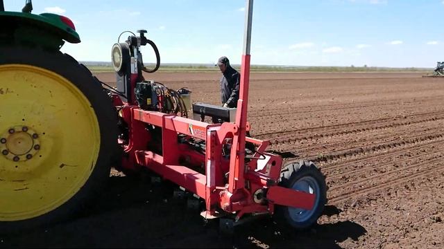 DokaGene Высадка свеклы. смотреть онлайн