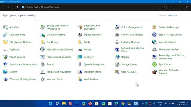 Why Windows 11 still has the old Control Panel смотреть онлайн