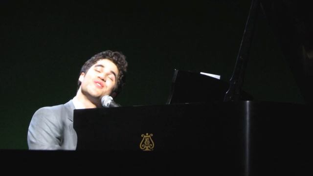 Darren Criss performs 'When You Wish Upon A Star'' at The Broad Stage PSArts Event - 14th Apr, 2013 смотреть онлайн