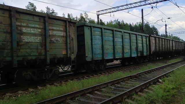 Во время дождя, Тепловоз ТГМ6А-1375 смотреть онлайн