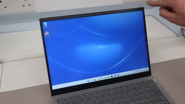 Dell Inspiron 14 5425 First Impressions - Inspiron 5000 gets AMD Barcelo and 16:10 Display for 2022 смотреть онлайн
