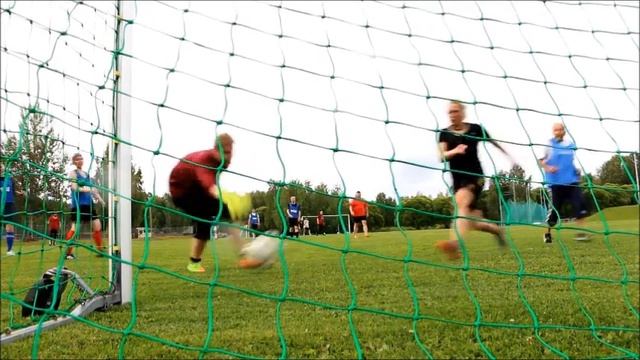 Harrastejalkapalloilijat "Höntsääjät" Lieksasta. смотреть онлайн