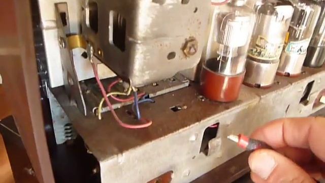 Radio Magnadyne S22 & Tecsun смотреть онлайн