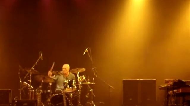 Van Der Graaf Generator - Man-Erg [Part 1] - June 21 2009 NYC смотреть онлайн
