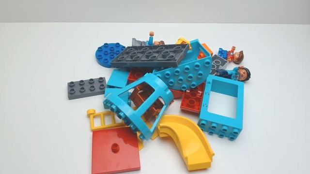 LEGO DUPLO 60871 - Town Airport - Speed Build (#01) смотреть онлайн