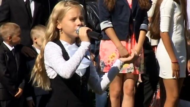 Скоро в школу!!! Вспомним как это было в Черниговском лицее №32 смотреть онлайн