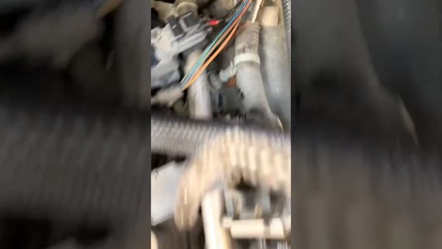 2005 Dodge Durango 4.7 V8 EGR Valve Removal and Replace смотреть онлайн