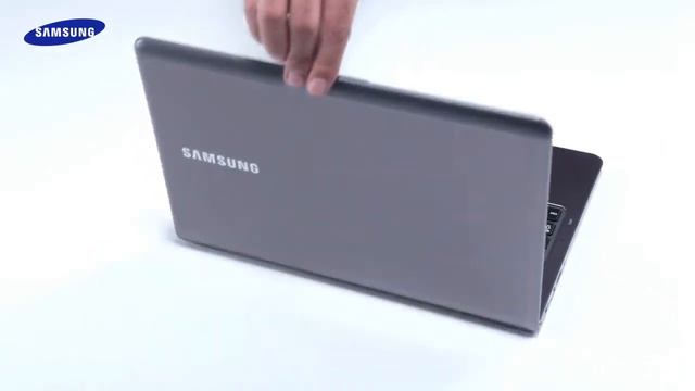 Samsung SERIES 5 ULTRA Touch - A Closer Look смотреть онлайн