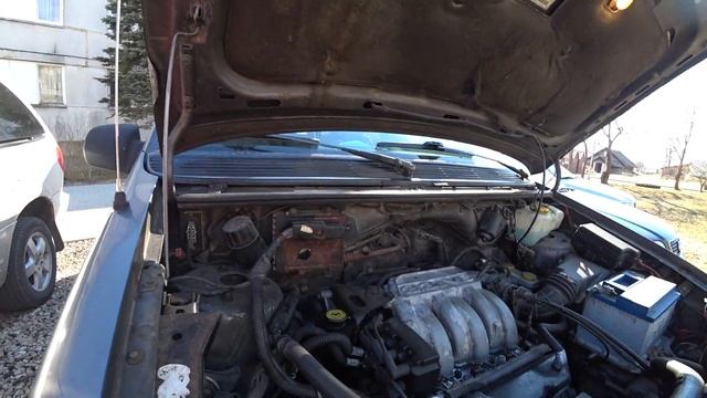 Chrysler Voyager 1995 AWD SS pa 1200 eur. braucam aplūkot? смотреть онлайн