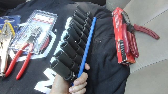 Amazon and Lowe's tool haul, gearwrench, knipex and vise grip. смотреть онлайн