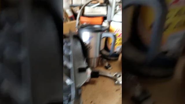 GM Chevy Silverado Sierra Pickups, cabin water leaks. смотреть онлайн