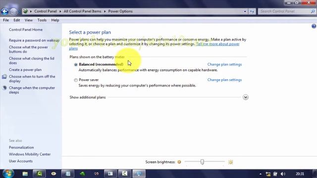 Windows 7 Tips : How to Restore Brightness Plan to Default Settings смотреть онлайн