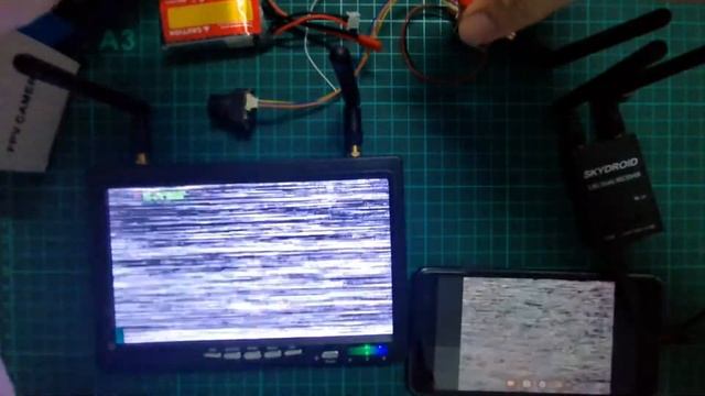 FPV Camera Connect with Two FPV Receiver Display Skydroid and Monitor смотреть онлайн