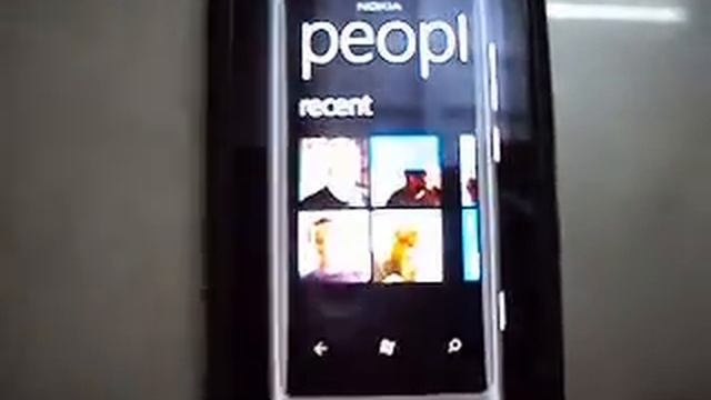 Nokia Lumia 800 with Windows Phone on Nokia N8 symbian anna смотреть онлайн
