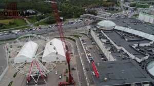ГРОСКРАН. Автокран 500 тонн Liebherr LTM 1500, проводит монтажные работы на территории ТК «VEGAS»