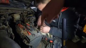 Пропали Потребители. Ищем питание Mitsubishi L200