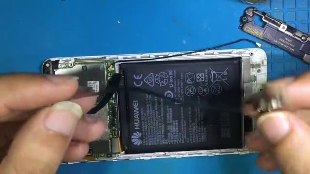 Huawei honor 6c ( DIG-L21) Charging problem solution | Huawei honor 6c Charging board replacement смотреть онлайн