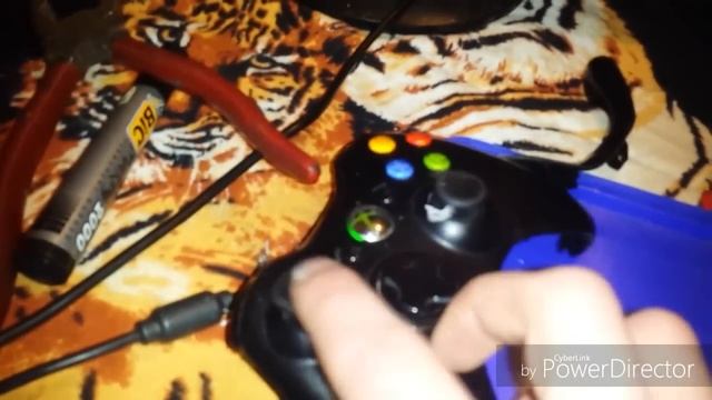 D.I.Y. How to repair wired xbox 360 controller [Disconnecting] смотреть онлайн
