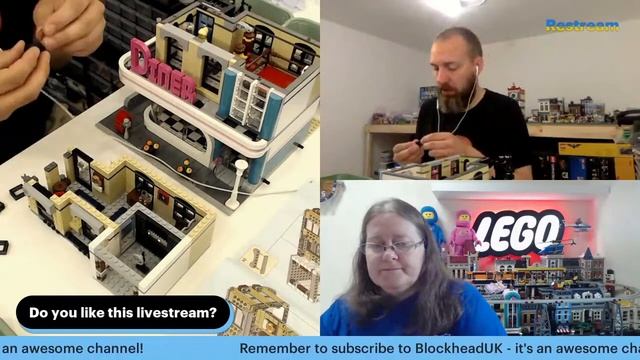 LIVE LEGO BUILD: LEGO 10260 Downtown Diner - Part 4 смотреть онлайн