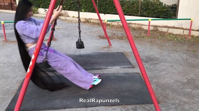 RealRapunzels | The Ultimate Long Hair Swing (preview) смотреть онлайн