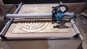 Фрезерный станок с чпу