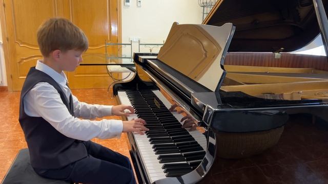 Igor Tolmachev смотреть онлайн