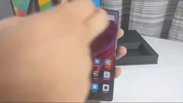 Xiaomi Mi Mix ζωντανό unboxing смотреть онлайн