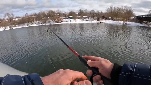 Щуки на 8 Марта стали ловиться днем на воблер спиннингом ZEMEX Spider Z-10 и Shimano Sienna 2500 смотреть онлайн