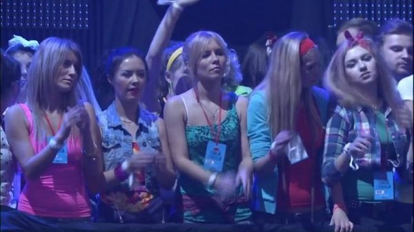 Мона (ex. Монокини) на СуперДискотеке 90-х 22.11.14 (RadioRecord)